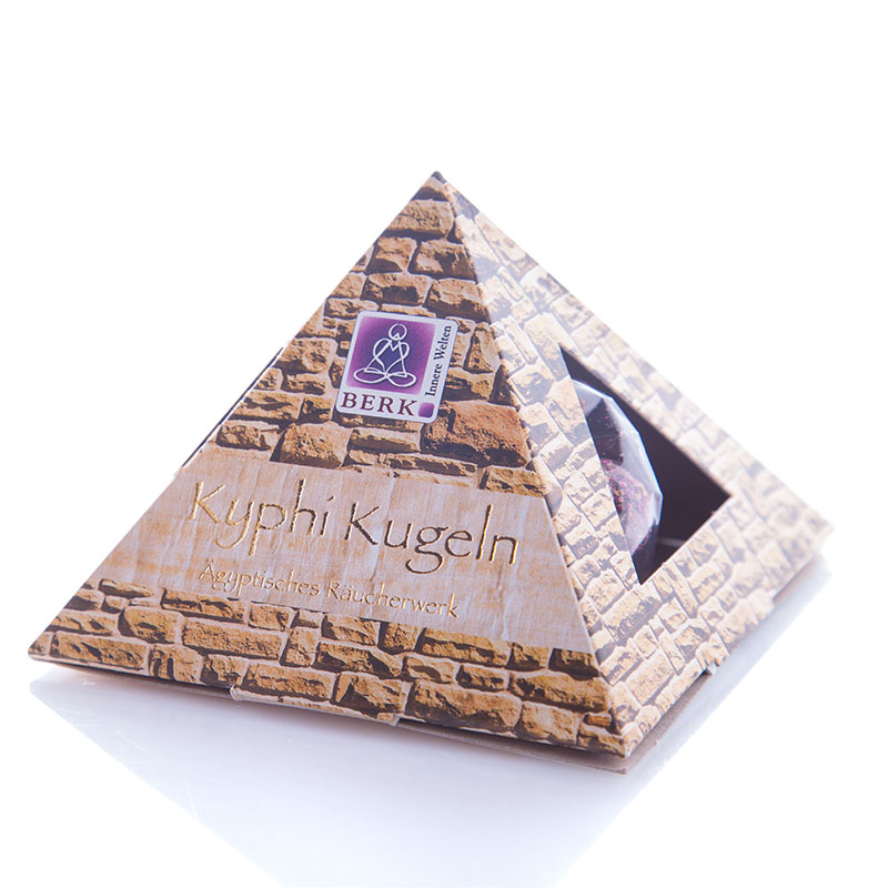 Kyphi-Pyramide mit "Kyphi Kugeln"