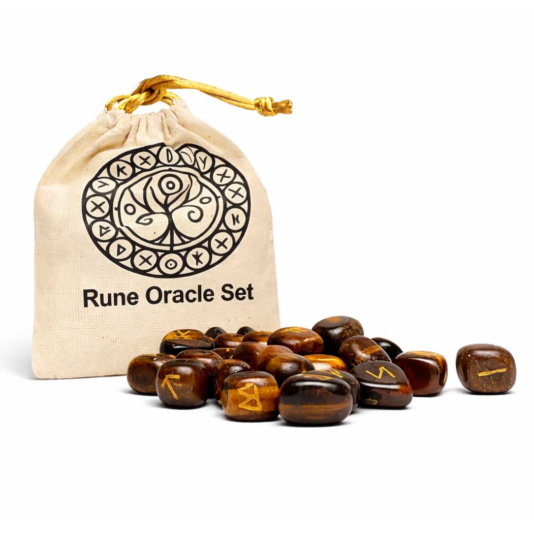 Runen-Orakelset „Tigerauge“ – Die Weisheit des Nordens im goldenen Licht